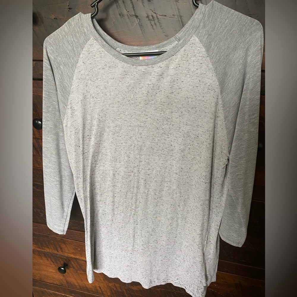 LuLaRoe Randy Top
